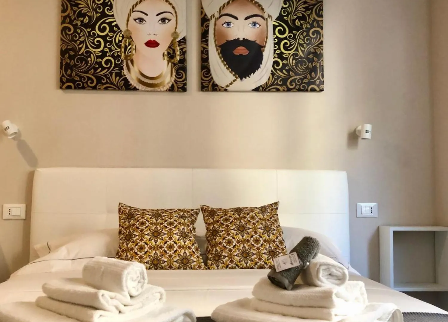 Taormina Center Private Rooms By Fragranza Di Sicilia Italy